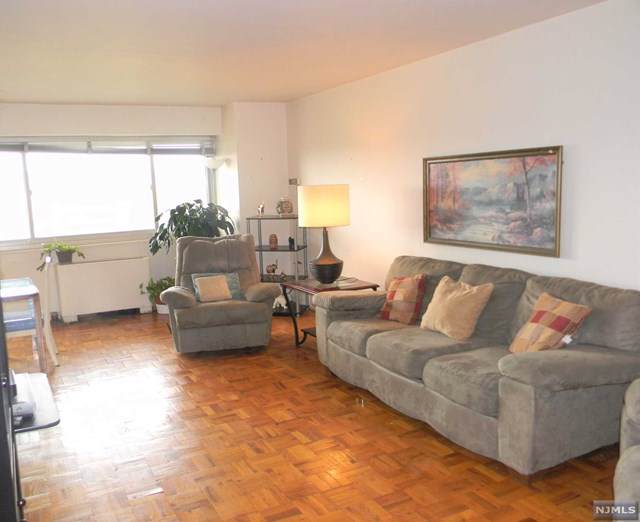 377 Harrison Street - Photo 1
