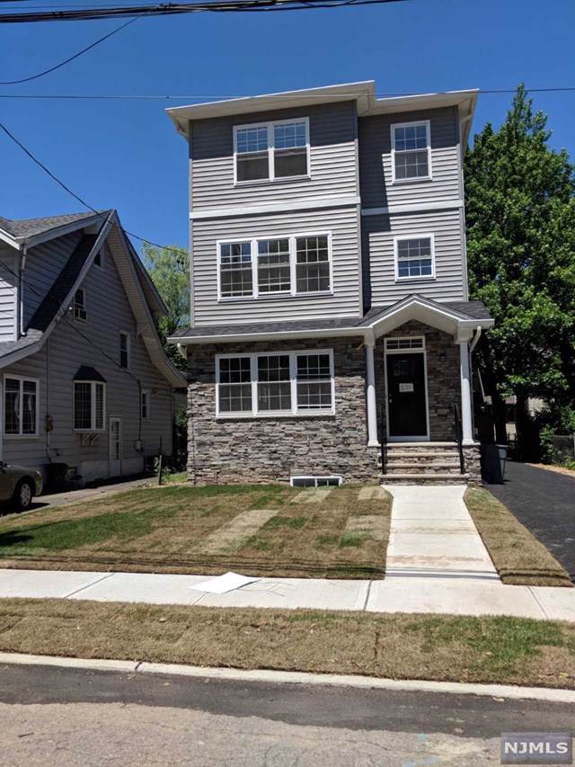 80 Amsterdam Avenue - Photo 1