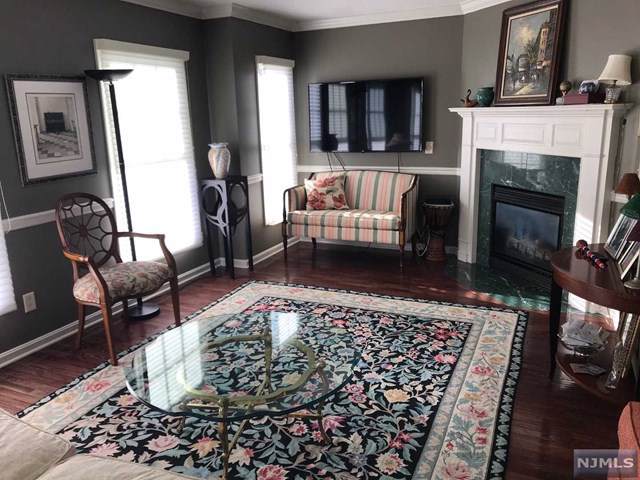 91 Roseland Avenue - Photo 1