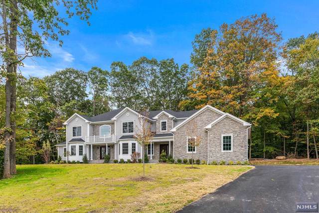 14 Waterfall Drive - Photo 1