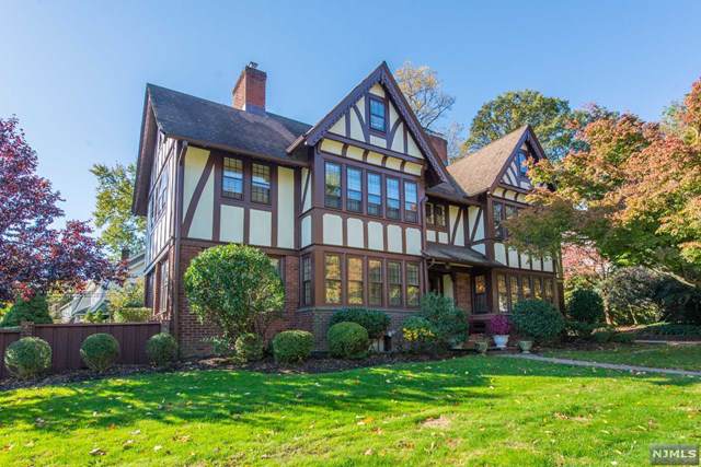 52 Warren Place - Photo 1