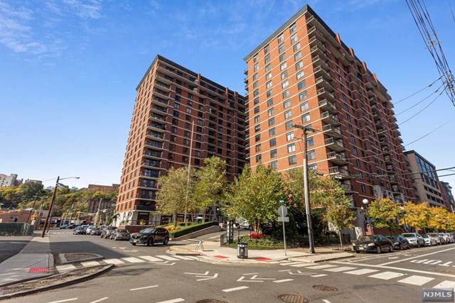700 1st Street - Photo 1