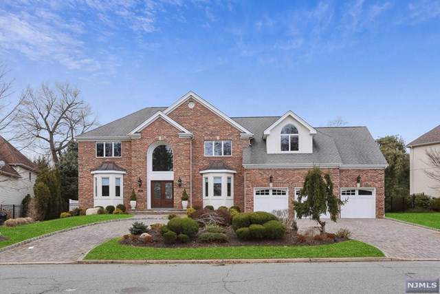 114 Phyllis Drive - Photo 1