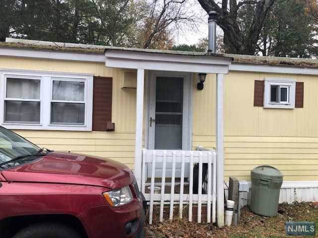 600-33 Pulis Avenue - Photo 1