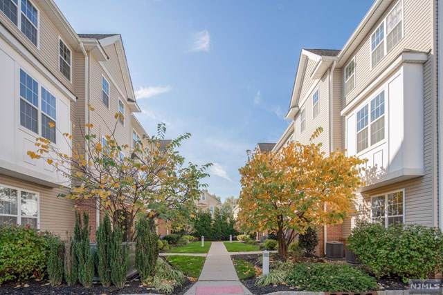 410 Howe Avenue - Photo 1