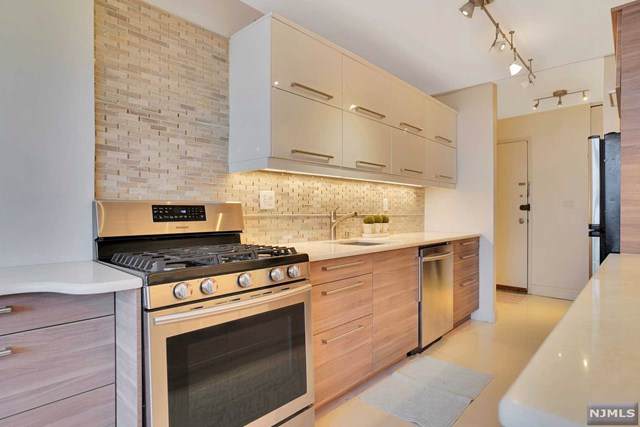 2100 Linwood Avenue - Photo 1