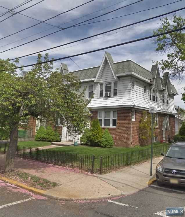664 Forest Street - Photo 1