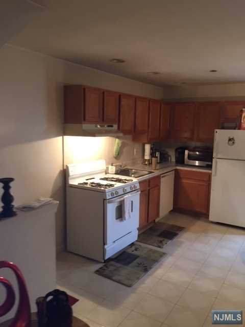 176 Clinton Street - Photo 1