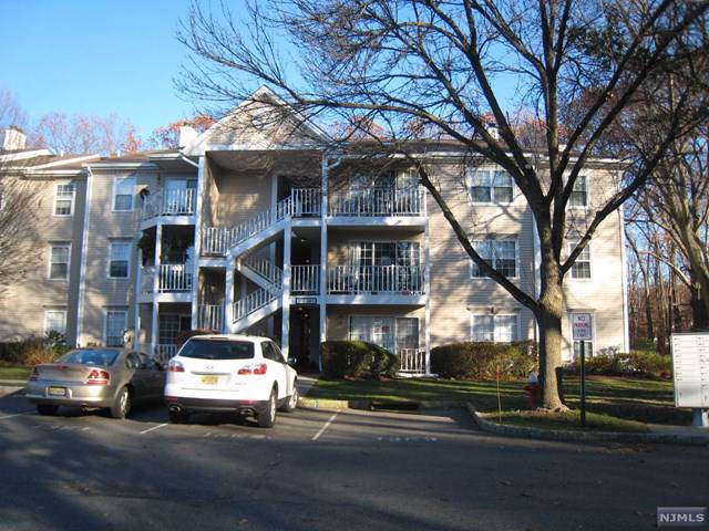 382 Cottonwood Way - Photo 1