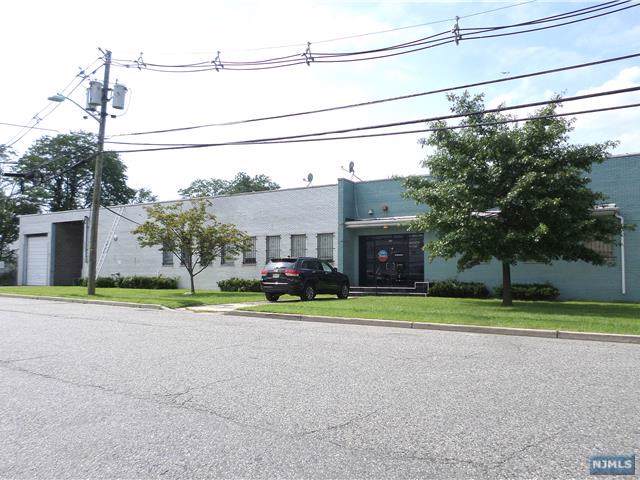 601 Commercial Avenue - Photo 1