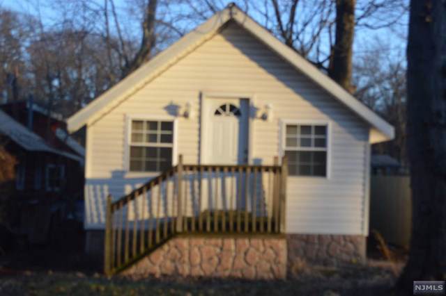 46 Riverside Drive - Photo 1