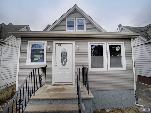 25 Maple Place - Photo 1