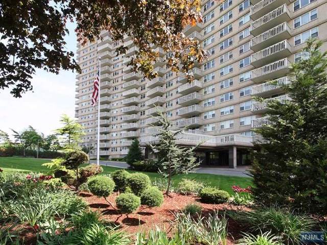 555 North Avenue - Photo 1