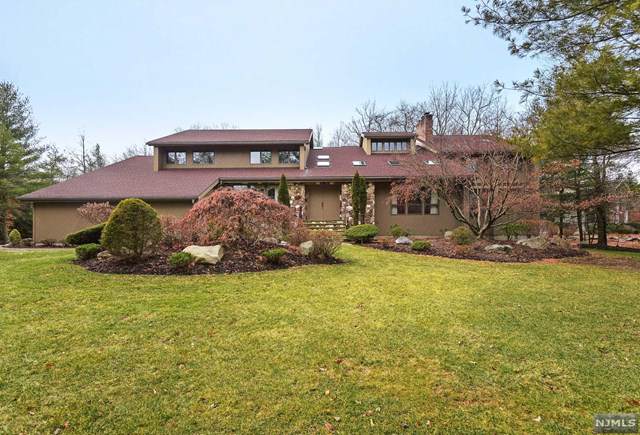 46 Greenwoods Road - Photo 1