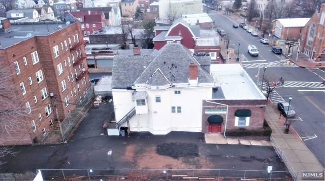 377 Kearny Avenue - Photo 1