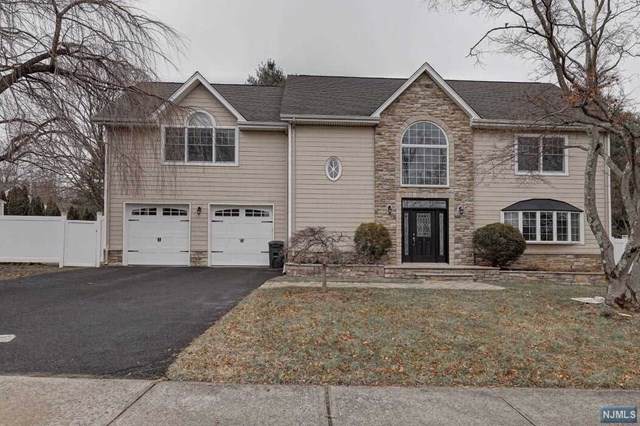 9 Charles Place - Photo 1