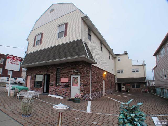 256 Harrison Avenue - Photo 1