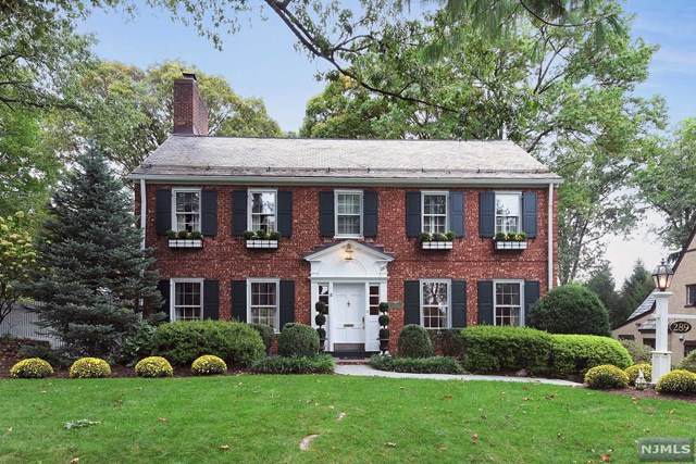 289 Ridgewood Avenue - Photo 1
