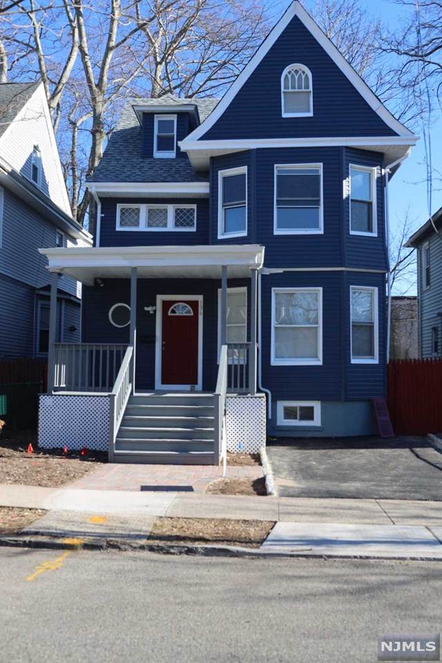 136 Essex Avenue - Photo 1