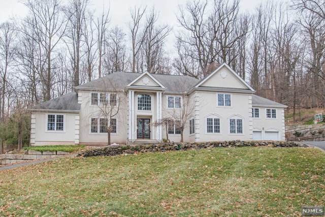 57 Mountain Avenue - Photo 1