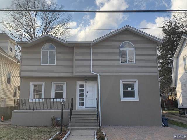 1065 Edgewood Lane - Photo 1