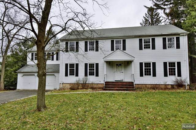141 Highwood Avenue - Photo 1