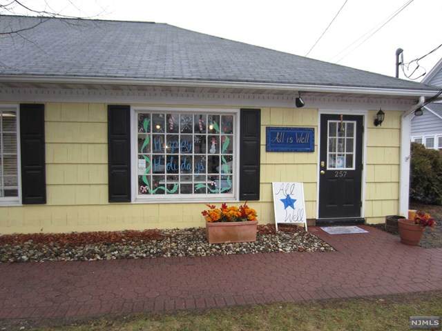 391 Franklin Avenue - Photo 1