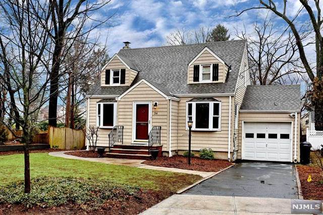 34 7th Avenue - Photo 1