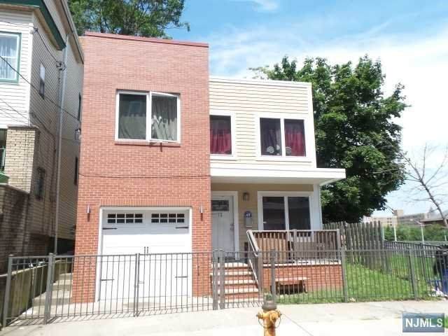 72-74 7th Street - Photo 1