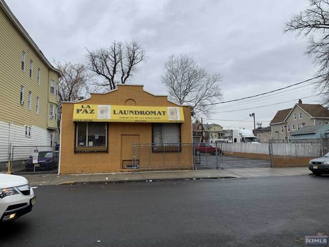 512-516 19th Street - Photo 1