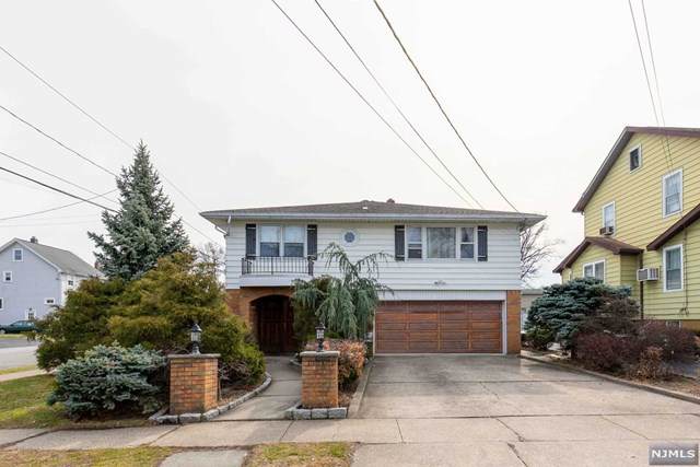46 Rochelle Parkway - Photo 1