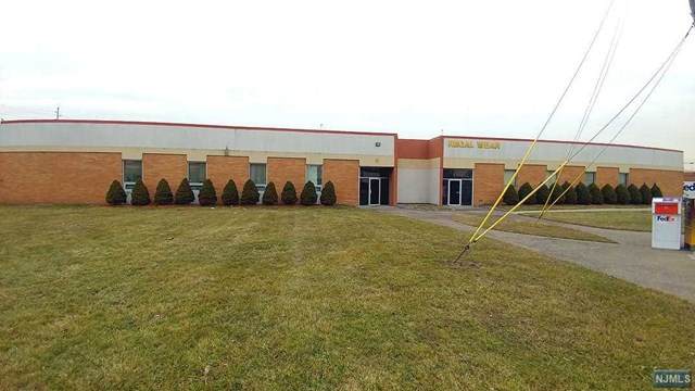 15 Triangle Boulevard - Photo 1