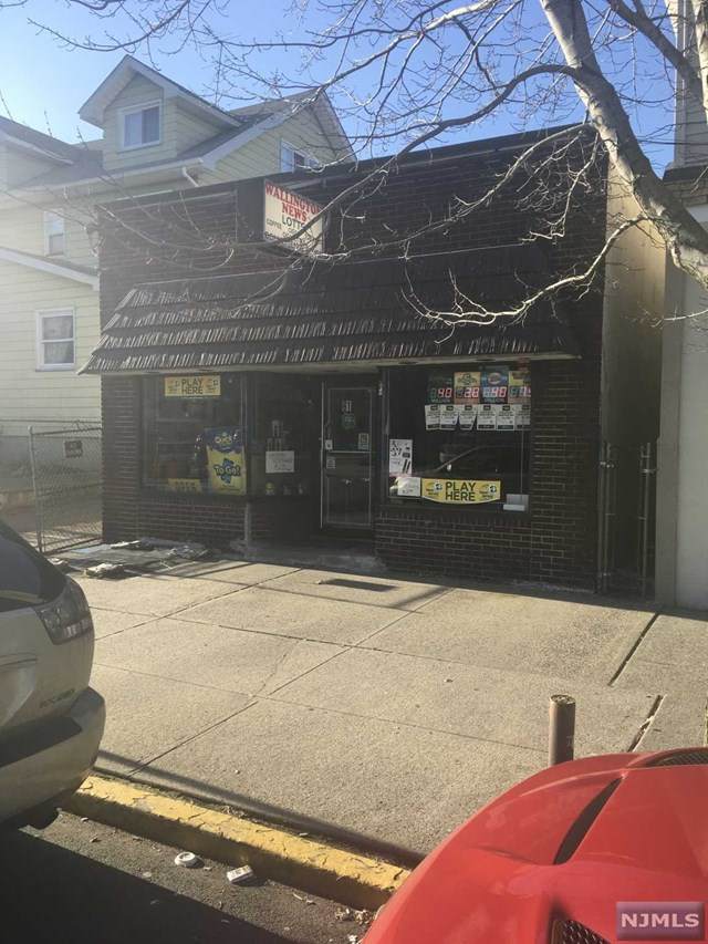 61 Union Boulevard - Photo 1