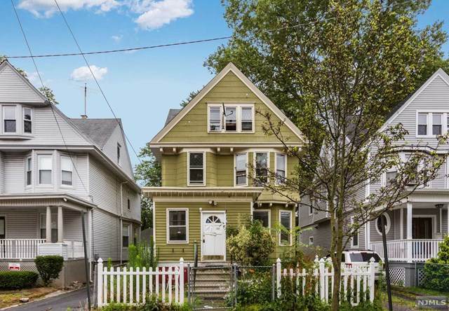 142 Essex Avenue - Photo 1