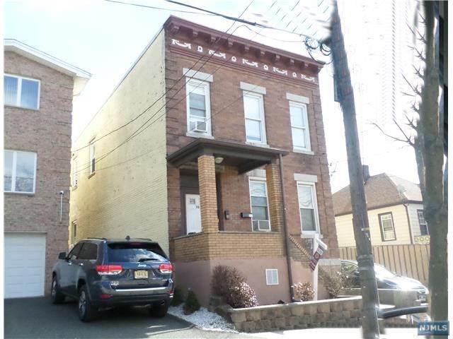 32 Grant Street - Photo 1