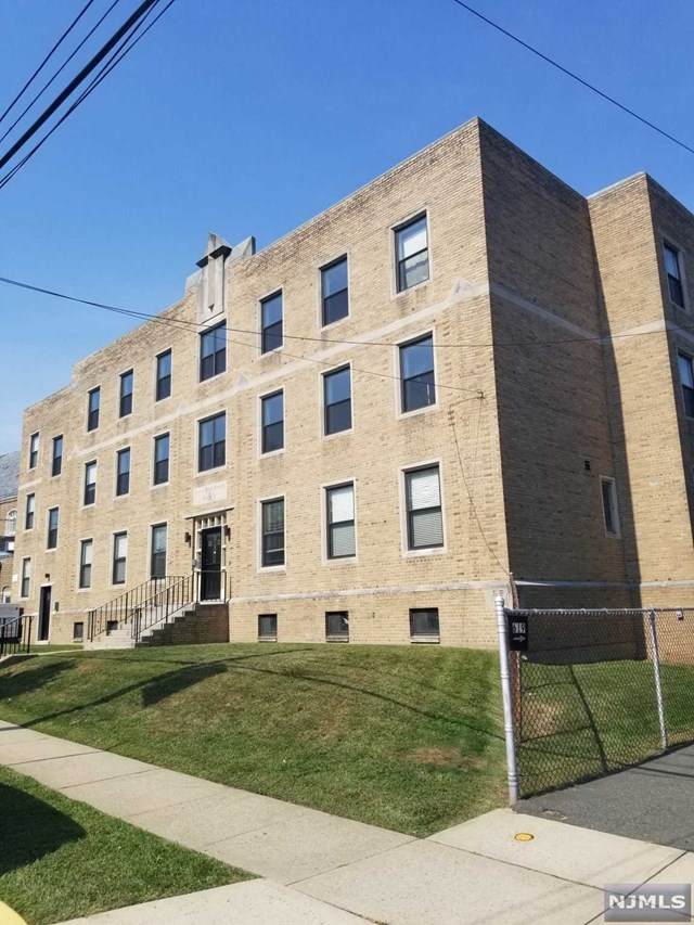 615 New Jersey Avenue - Photo 1