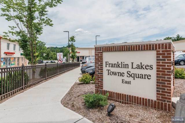 809 Franklin Avenue - Photo 1