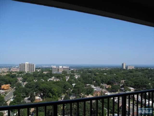 6 Horizon Road - Photo 1
