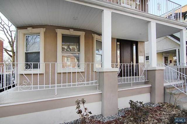 10-12 Manchester Place - Photo 1