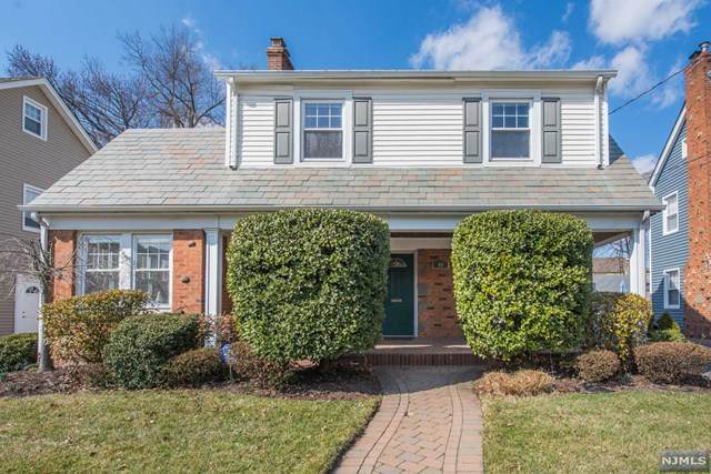 99 Alexander Avenue - Photo 1