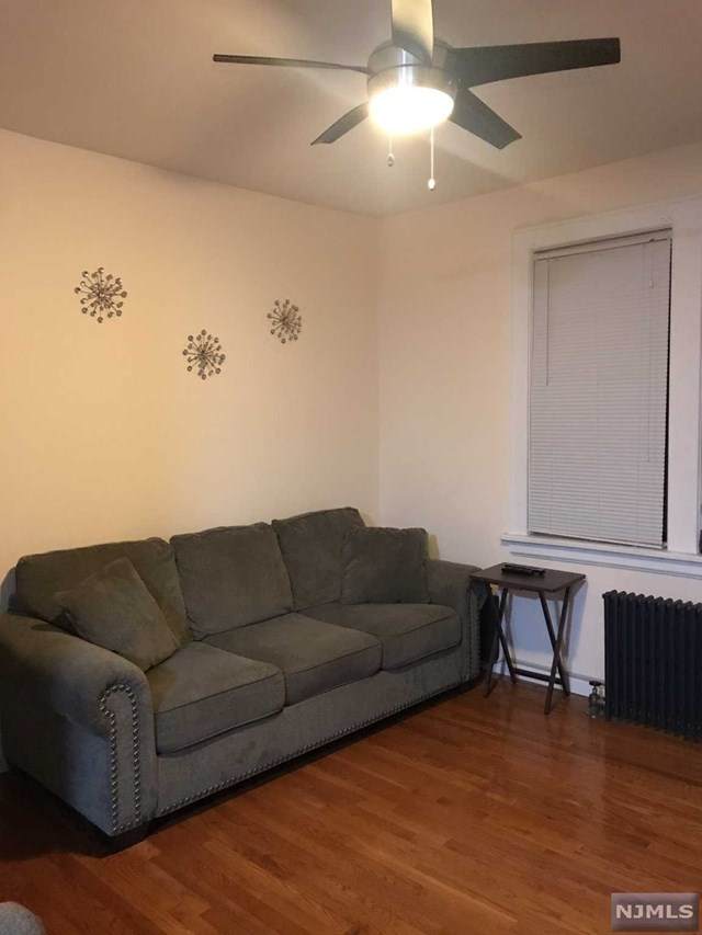 1027 Hoyt Avenue - Photo 1