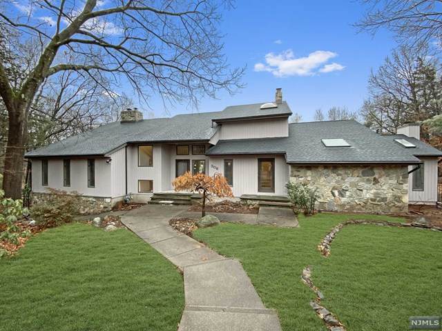 306 Ivy Court - Photo 1