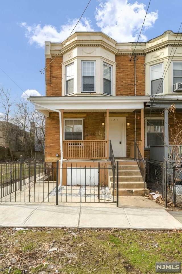 127 11th Street - Photo 1
