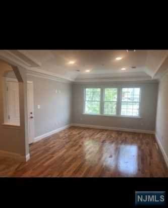475-477 14th Street - Photo 1