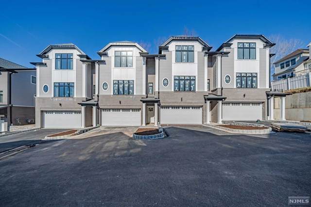 555 Edgewater Avenue - Photo 1