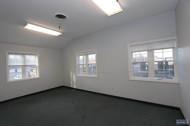 55 Oak Street - Photo 1