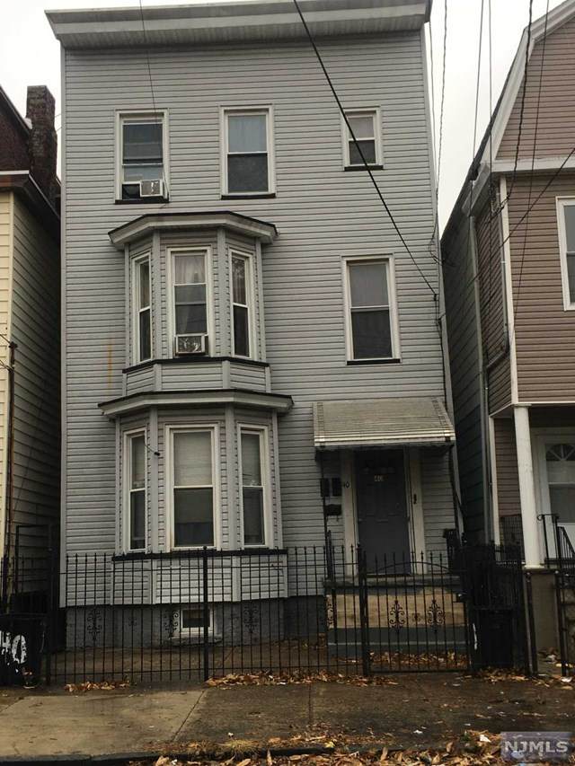 40 Wakeman Avenue - Photo 1