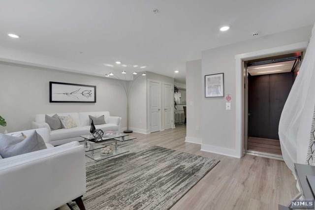 549 41st Street - Photo 1 549 41st Street - Photo 1