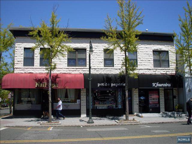 29-31 Washington Street - Photo 1
