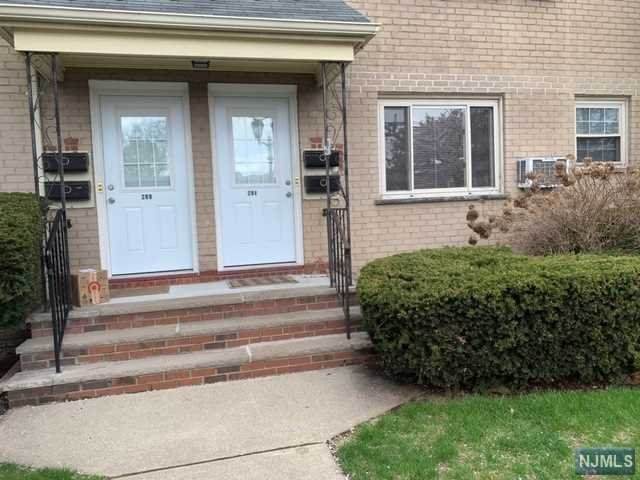 287 Hackensack Street - Photo 1
